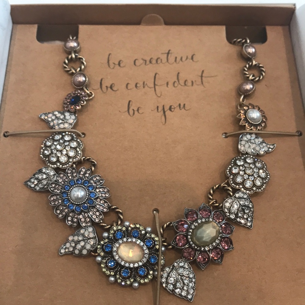 Chloe + Isabel Bon Chic Statement Collar Necklace